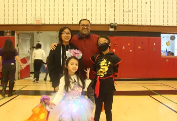 Halloween family