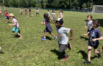 kids running